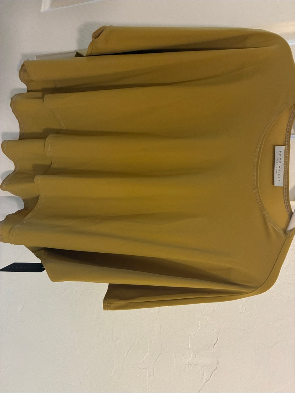 bryn walker microfibre jersey batwing top, M, chartreuse. Nwt